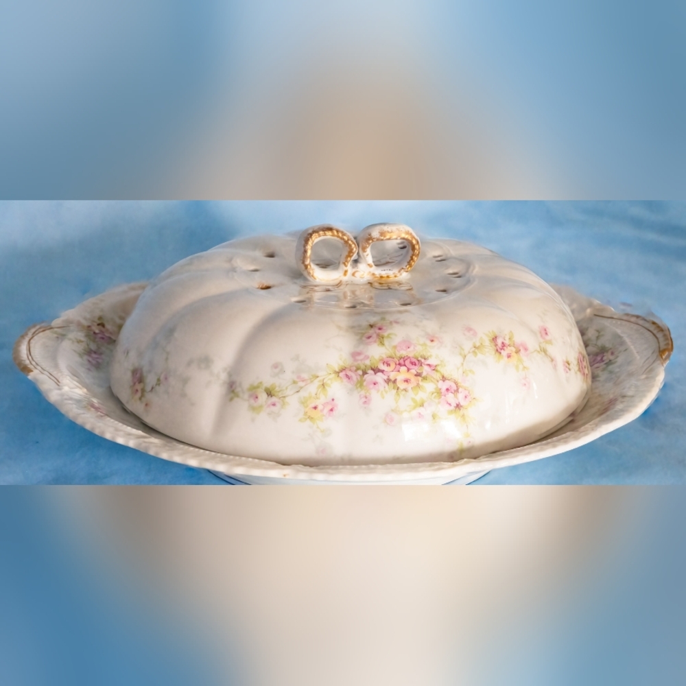 Beautiful Antique Theodore Haviland Schleiger Covered Pancake Server. France! - Picture 2 of 11